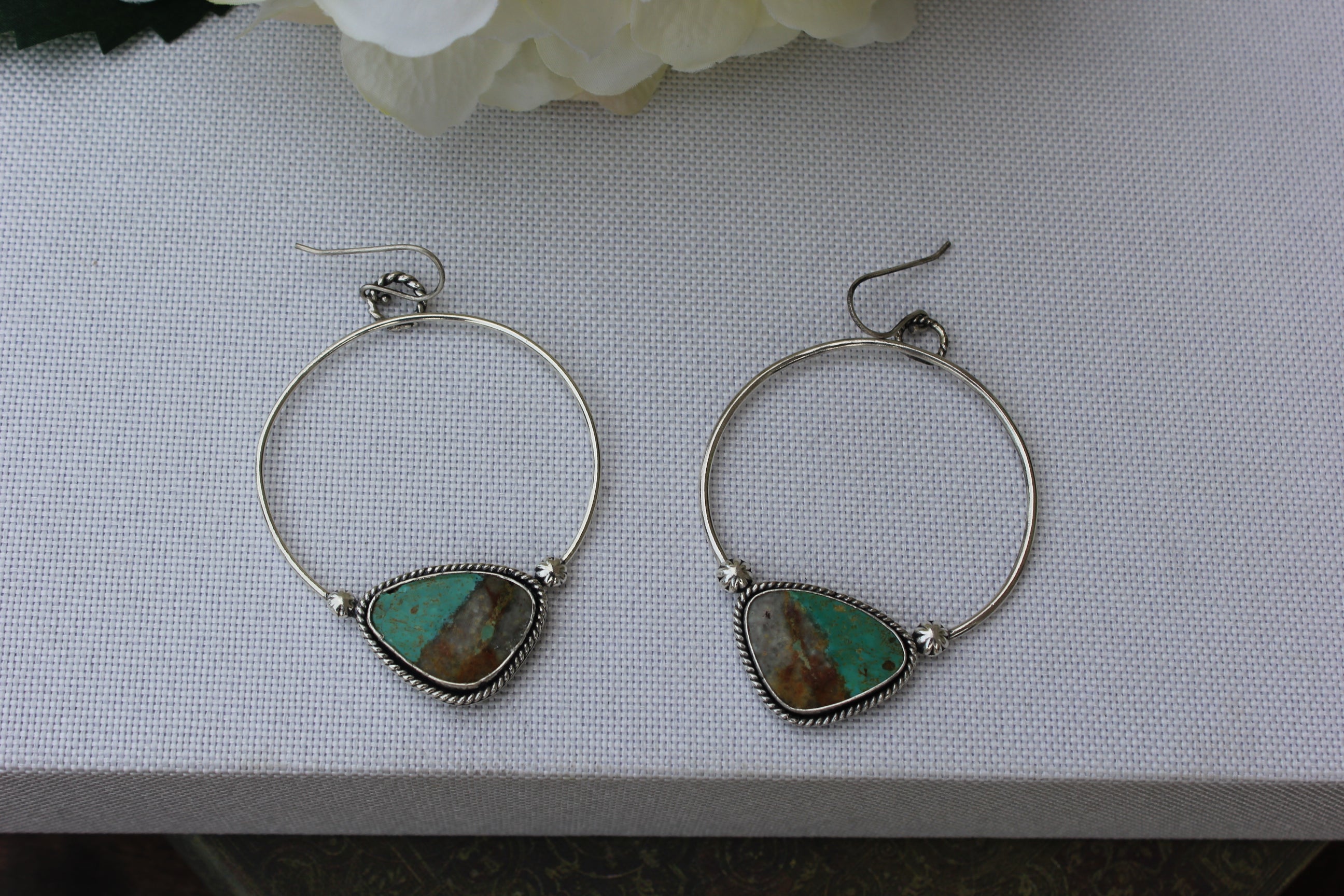 Kingman Turquoise & Navajo Style Sterling Silver Hoop Earrings