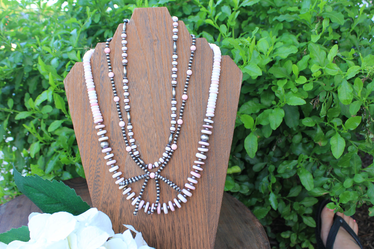 17" Pink Conch and Navajo Style 925 Sterling Silver Bow Necklace