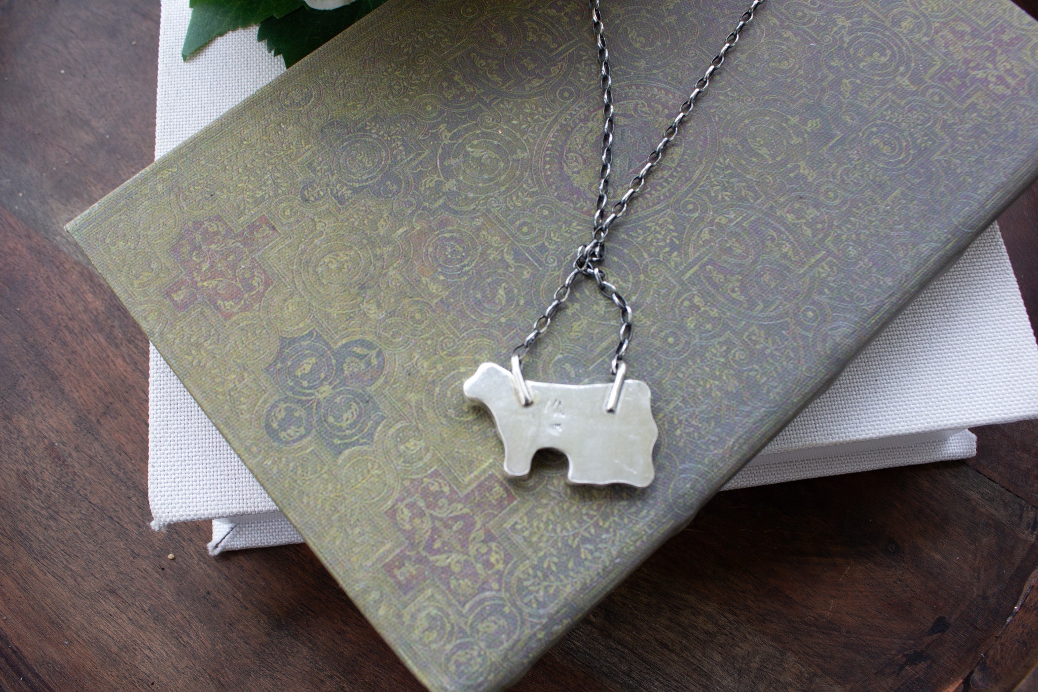 White Buffalo and Kingman SHOW STEER Necklace 16" Chain