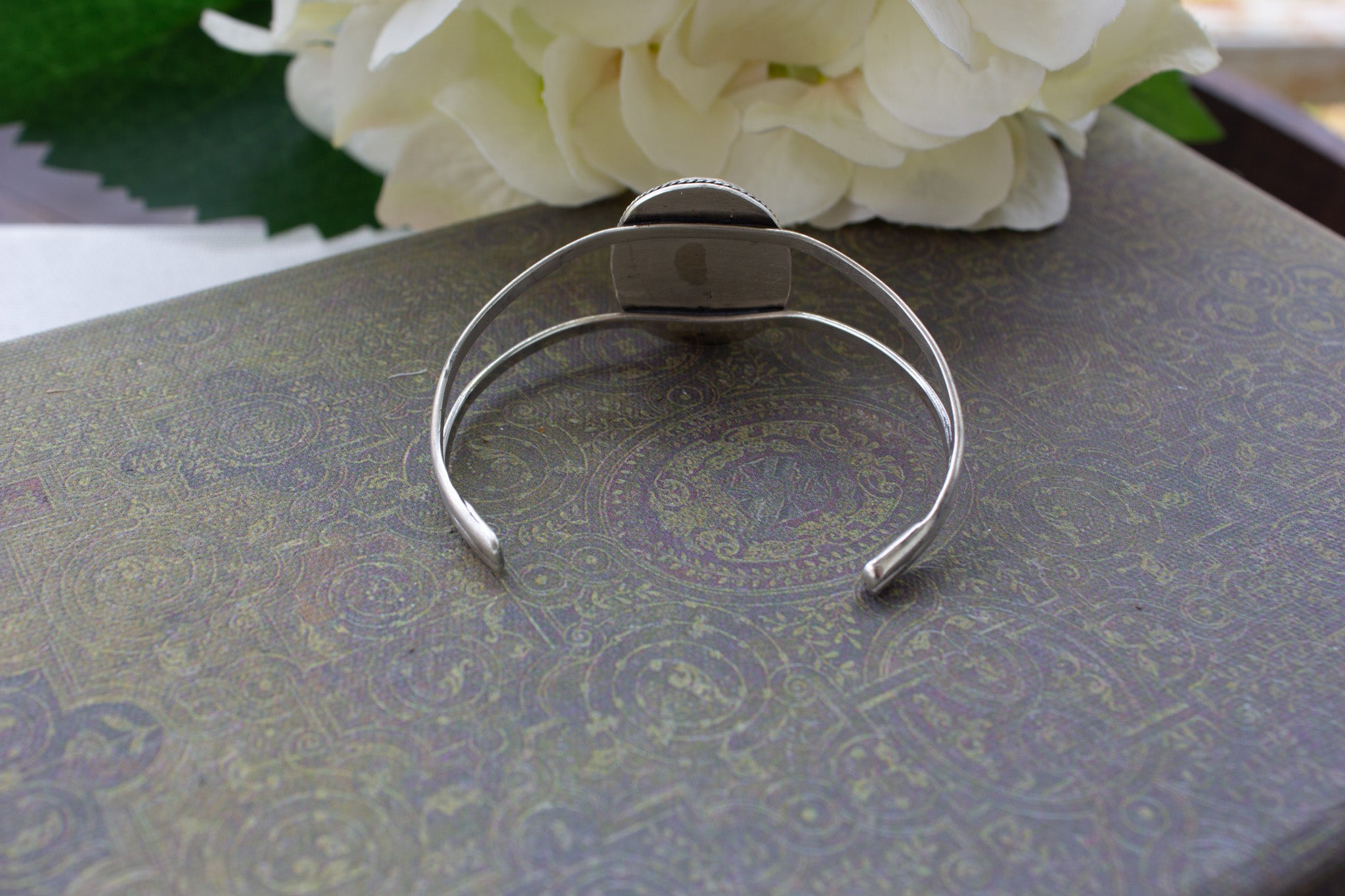Sterling Silver and Pink Mussel Stone Cuff