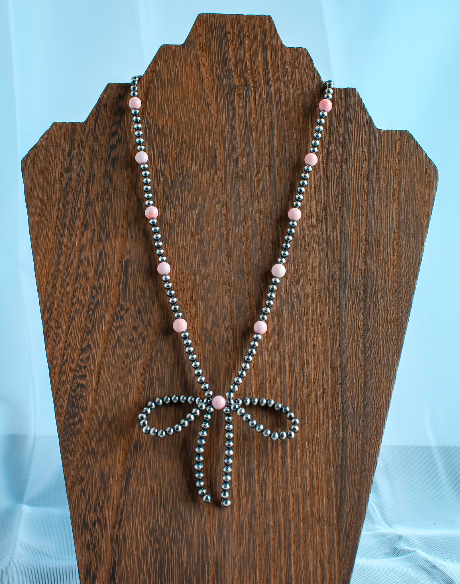 17" Pink Conch and Navajo Style 925 Sterling Silver Bow Necklace