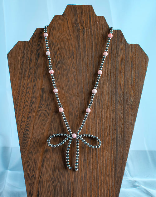 17" Pink Conch and Navajo Style 925 Sterling Silver Bow Necklace